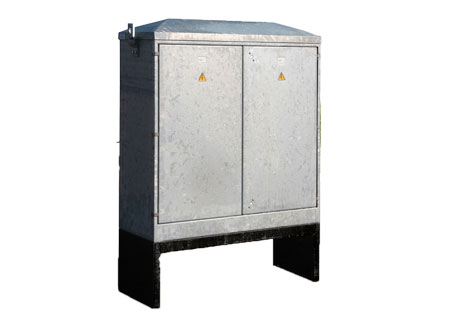 Lucy Zodion Fortress Double Door Feeder Pillars