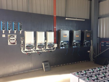 Off-Grid 300kWh System With DC Battery Bank & Coupled PV Array